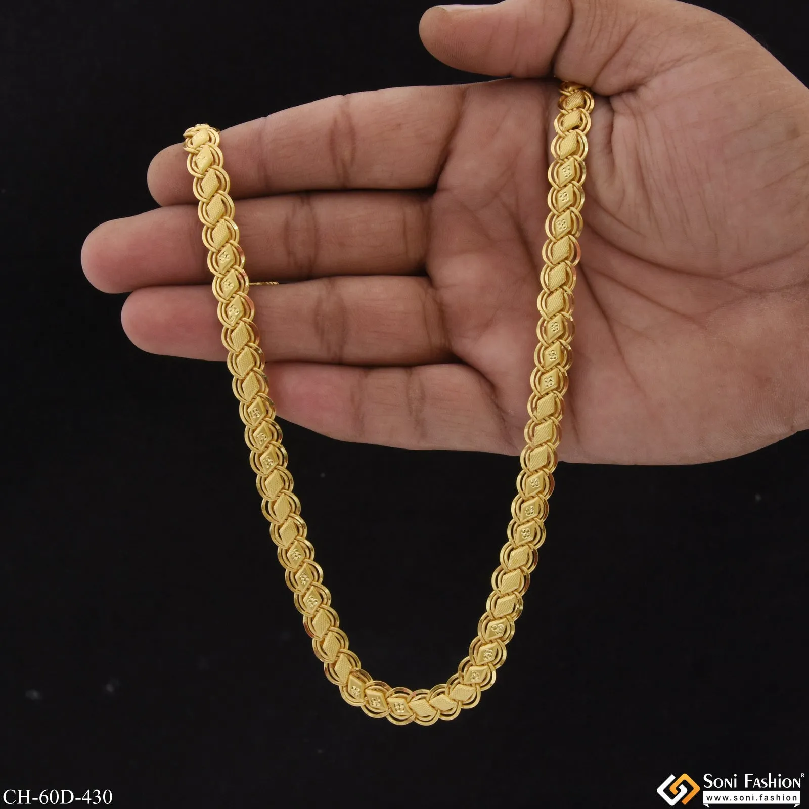 1 Gram Gold Plated Sophisticated Design Kohli Chain for Men - Style D430