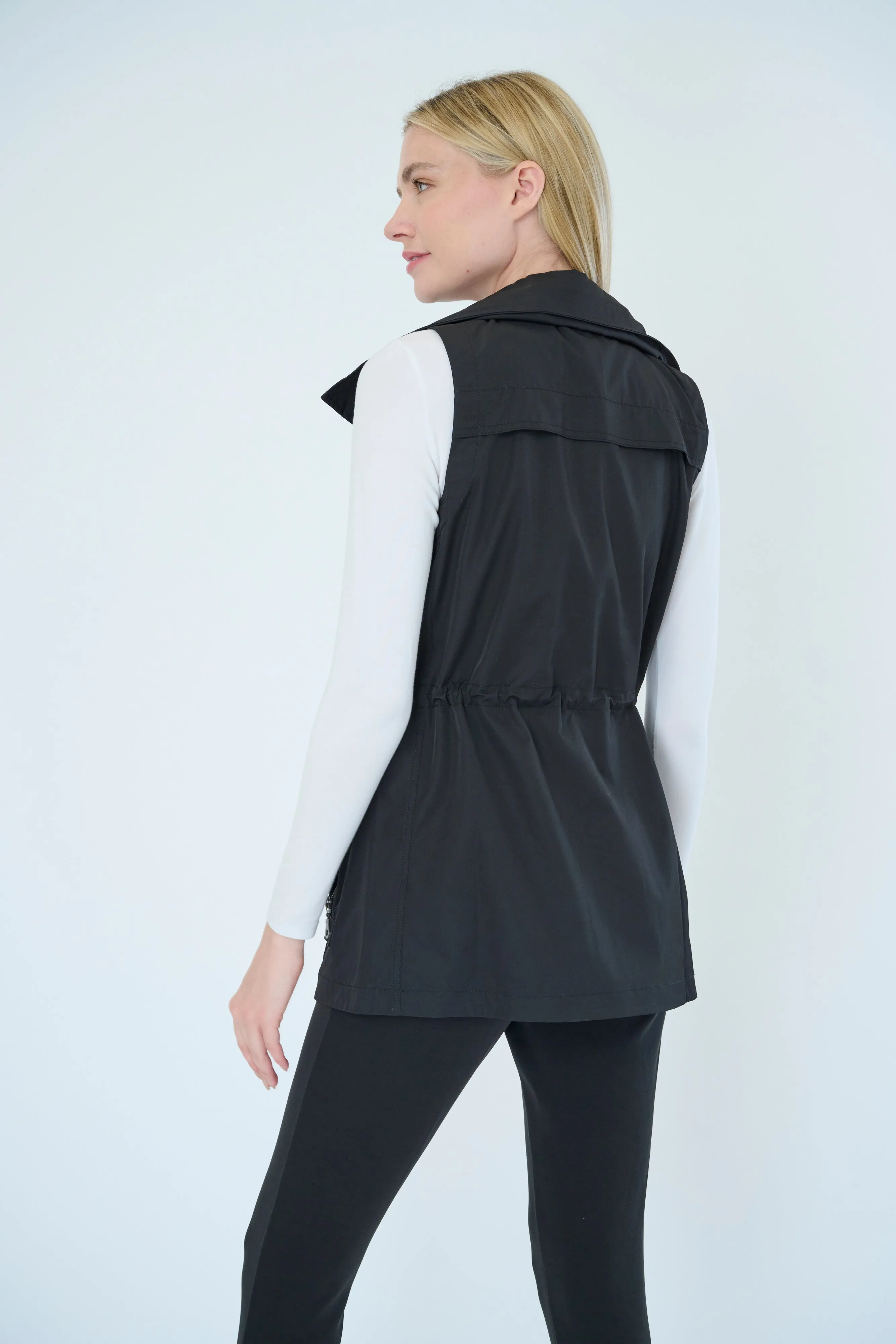 Anorak Journey Vest