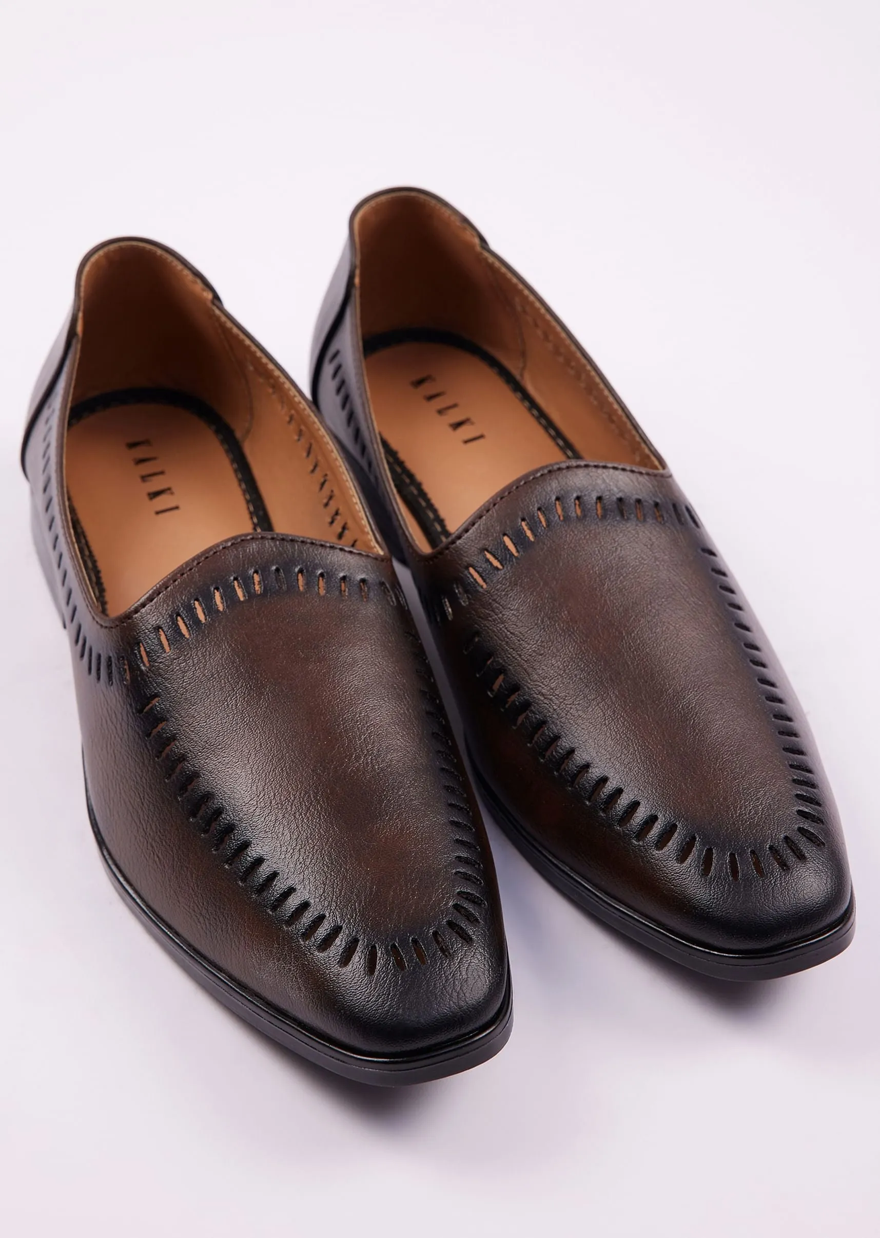 Brown Ethnic Juttis For Men