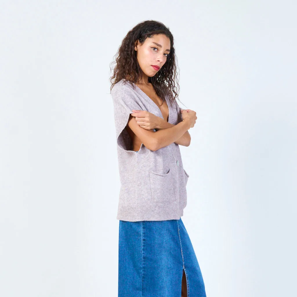 Buttoned v-neck sleeveless knit vest with pockets wholesale