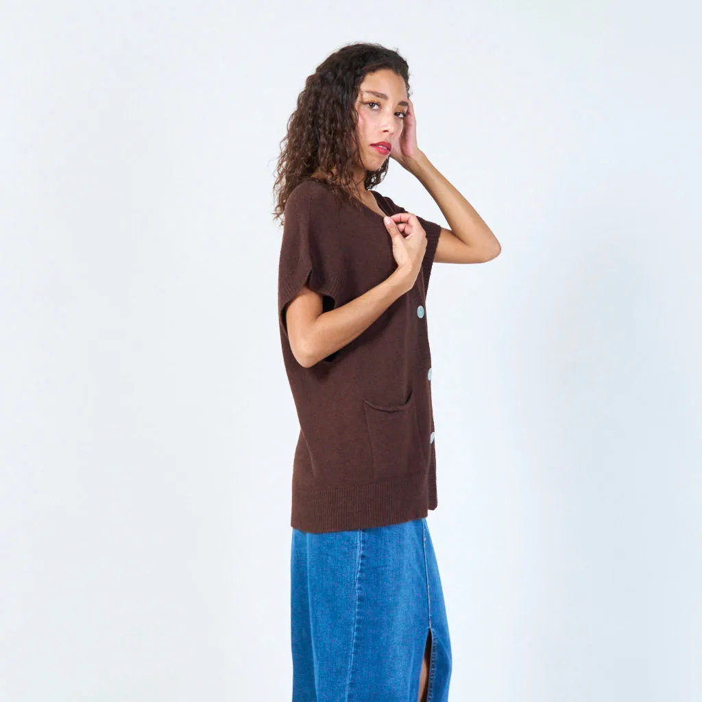 Buttoned v-neck sleeveless knit vest with pockets wholesale