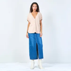 Buttoned v-neck sleeveless knit vest with pockets wholesale