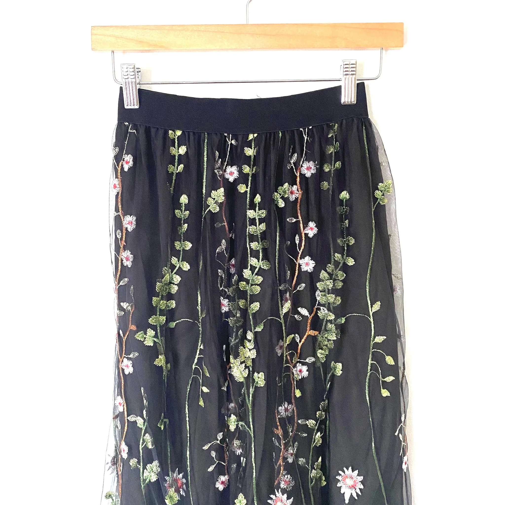 Chicwish Floral Embroidered Black High Waisted Maxi Skirt- Size S