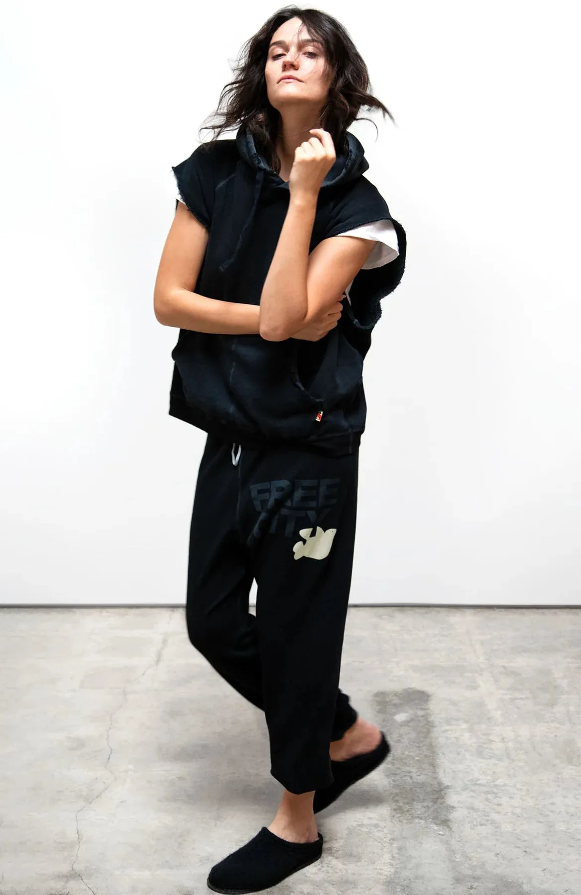 FREECITY - Blackspace & Cream Large Sweatpant
