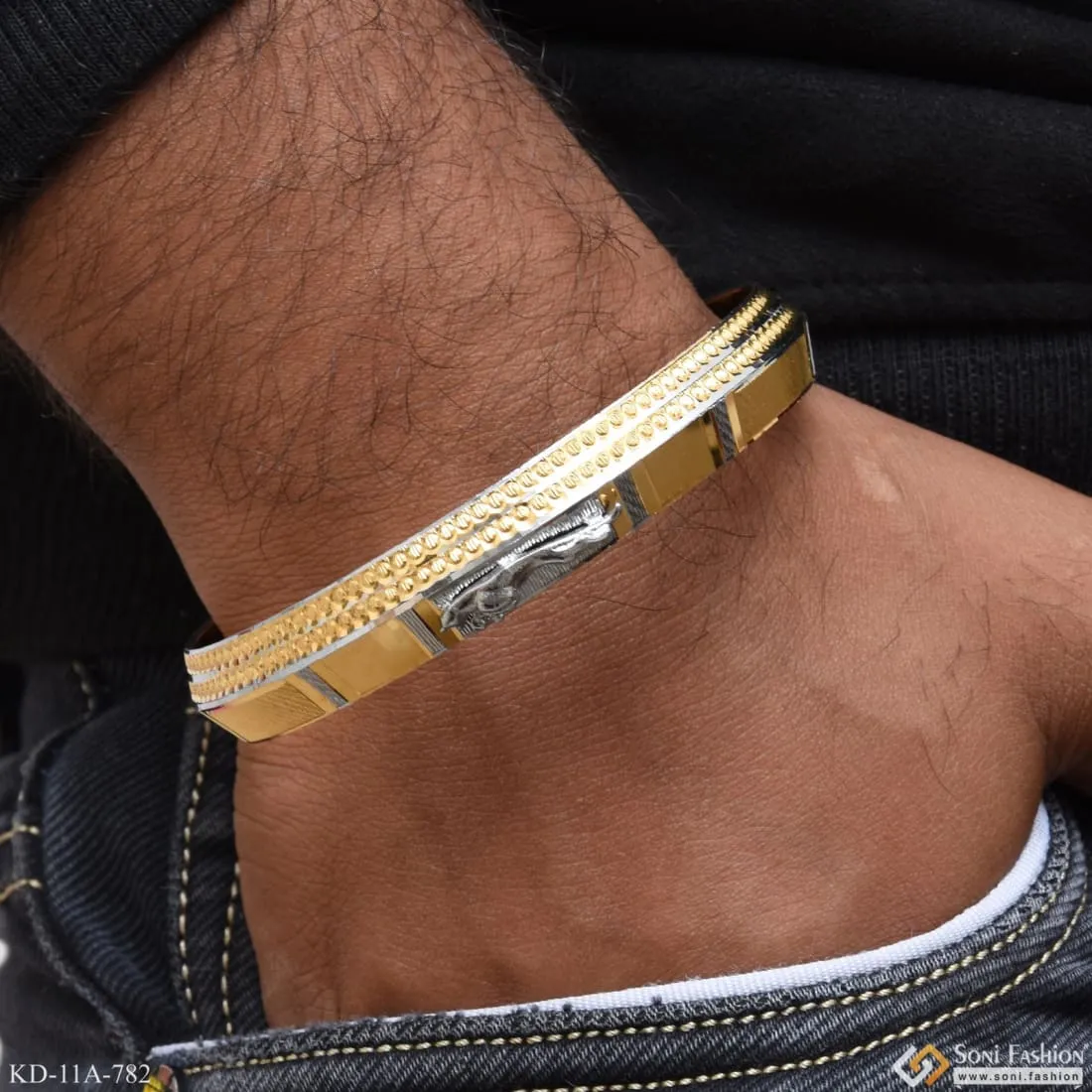 Jaguar Sophisticated Design Golden & Silver Color Kada For Men - Style A782
